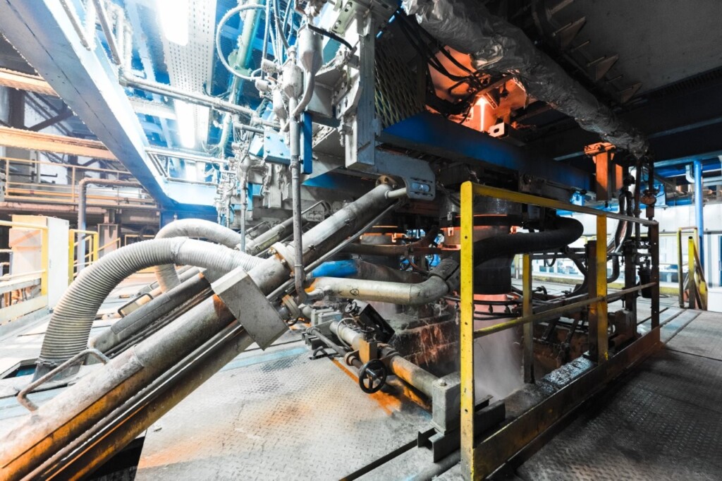 fiberglass-production-industry-equipment-at-manufa-2026-01-08-05-23-15-utc