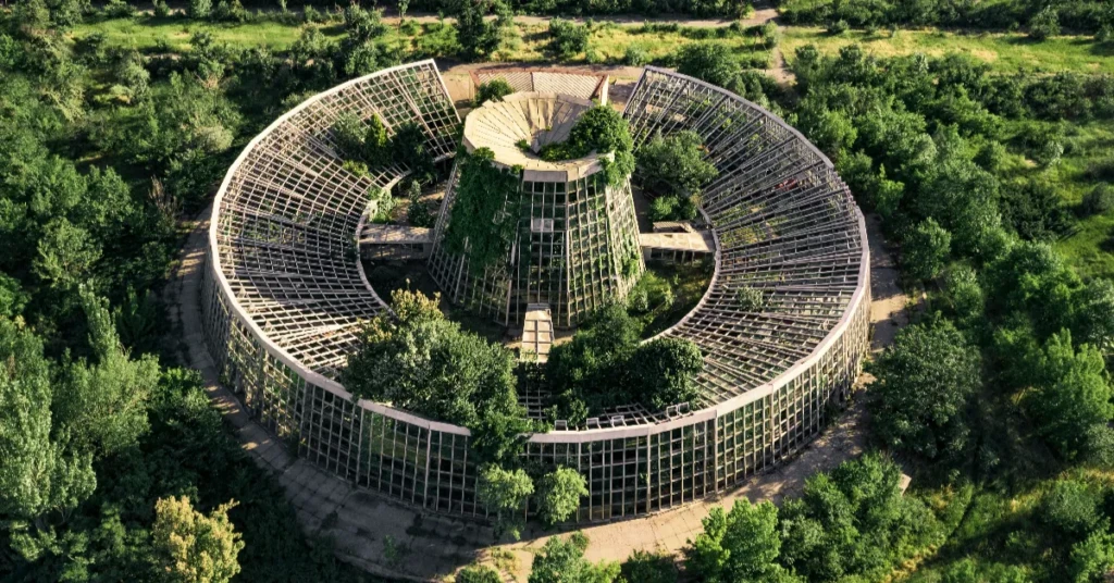green-data-center-cooling